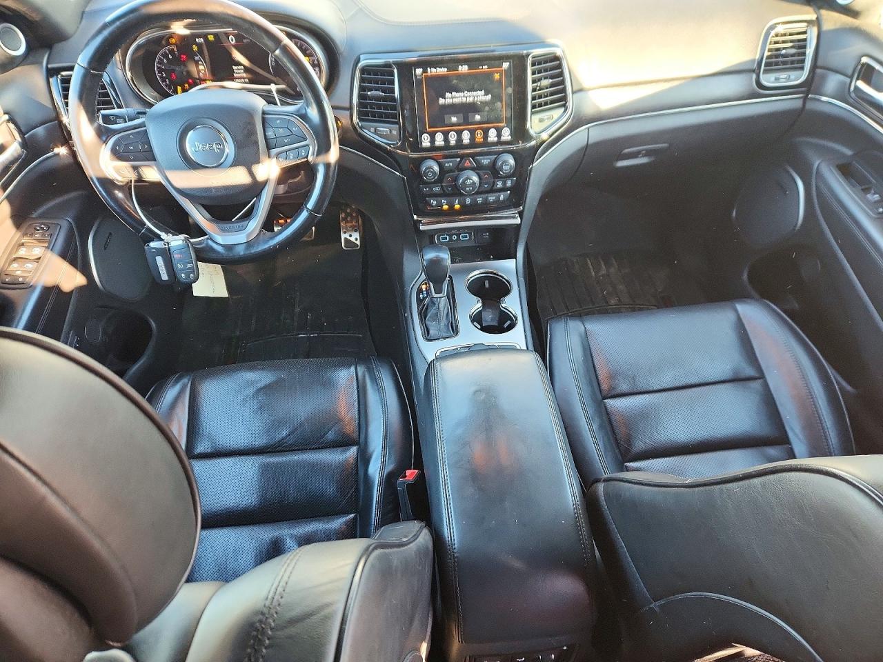 2020 JEEP GRAND CHEROKEE OVERLAND photo 8