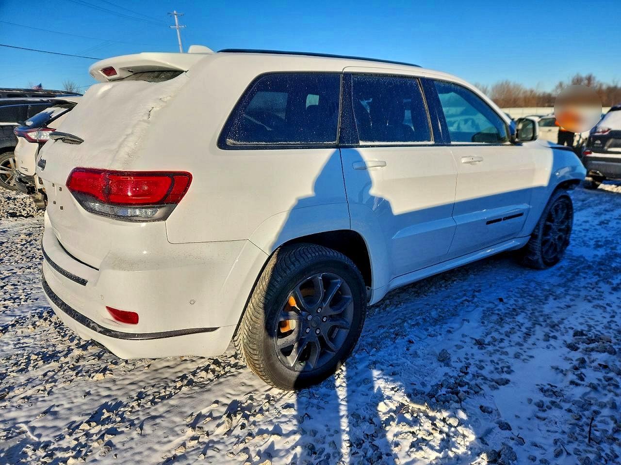 2020 JEEP GRAND CHEROKEE OVERLAND photo 3
