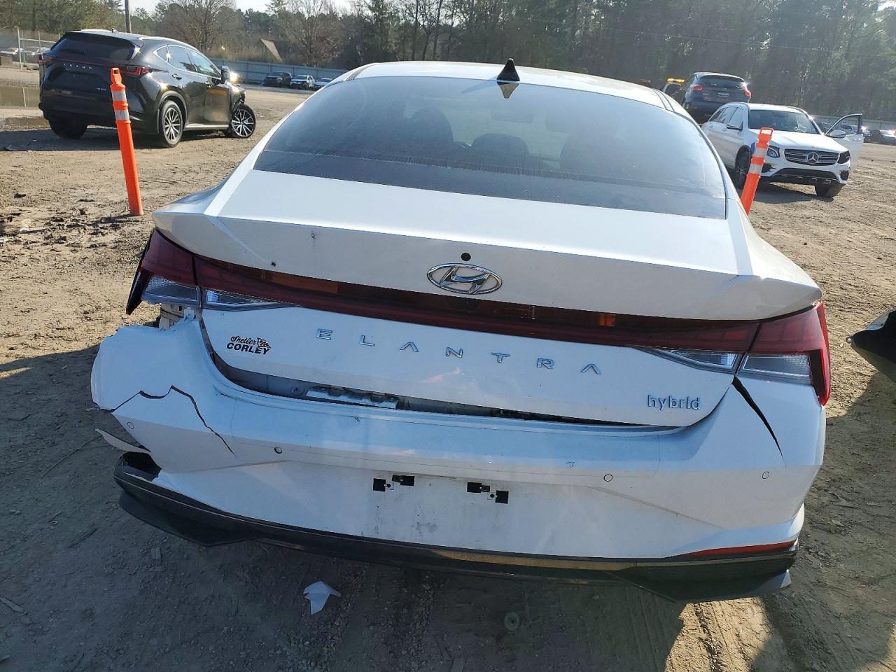 2023 HYUNDAI ELANTRA photo 6