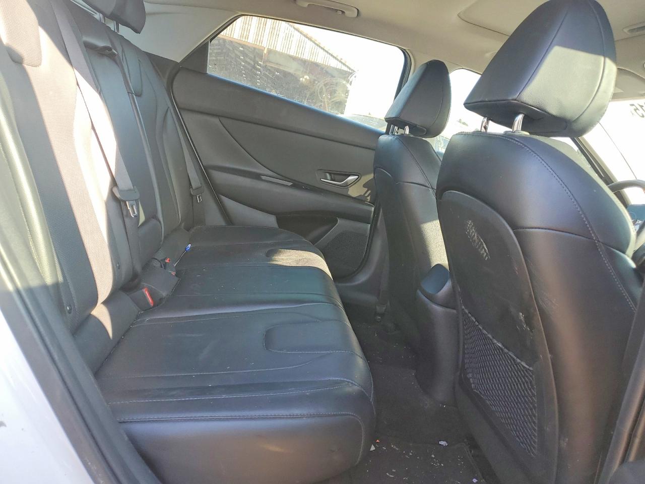 2023 HYUNDAI ELANTRA photo 10
