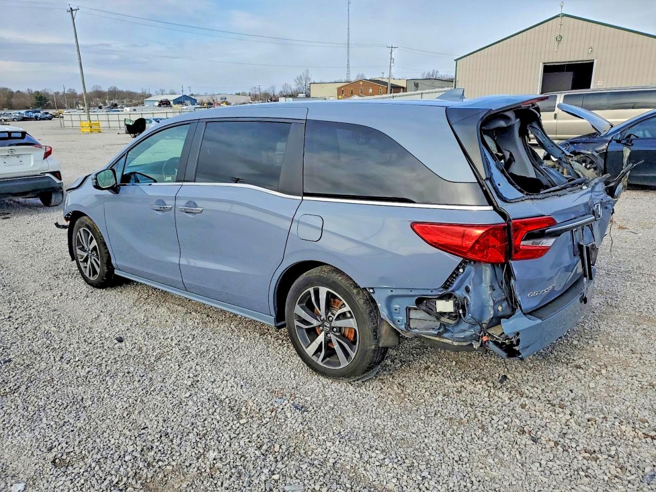 2023 HONDA ODYSSEY TOURING photo 2