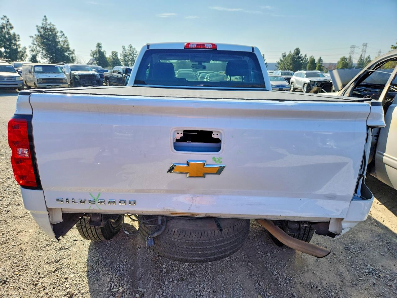 2018 CHEVROLET SILVERADO C1500 photo 6