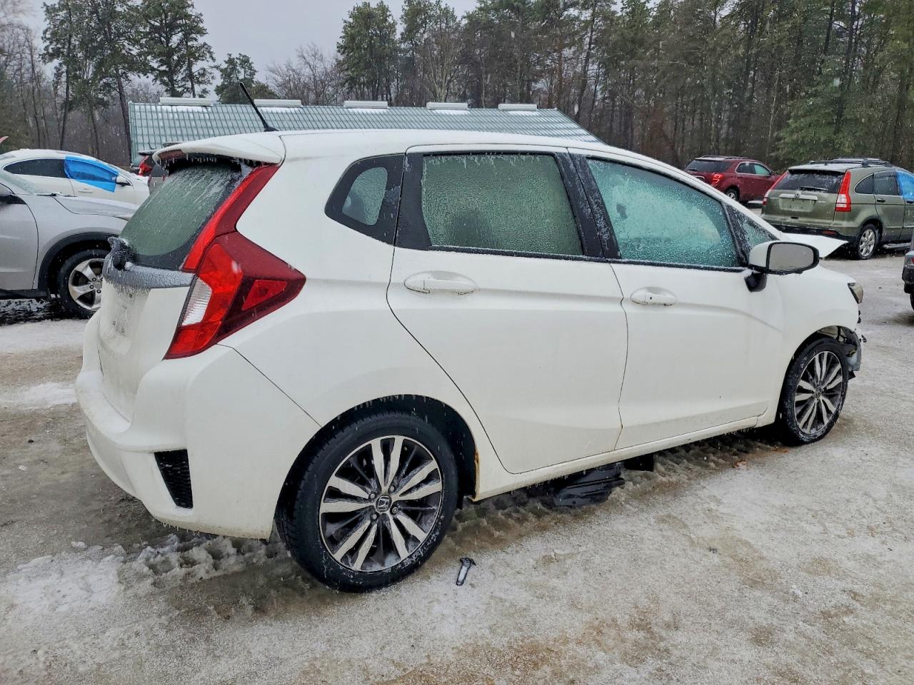 2016 HONDA FIT EX photo 3