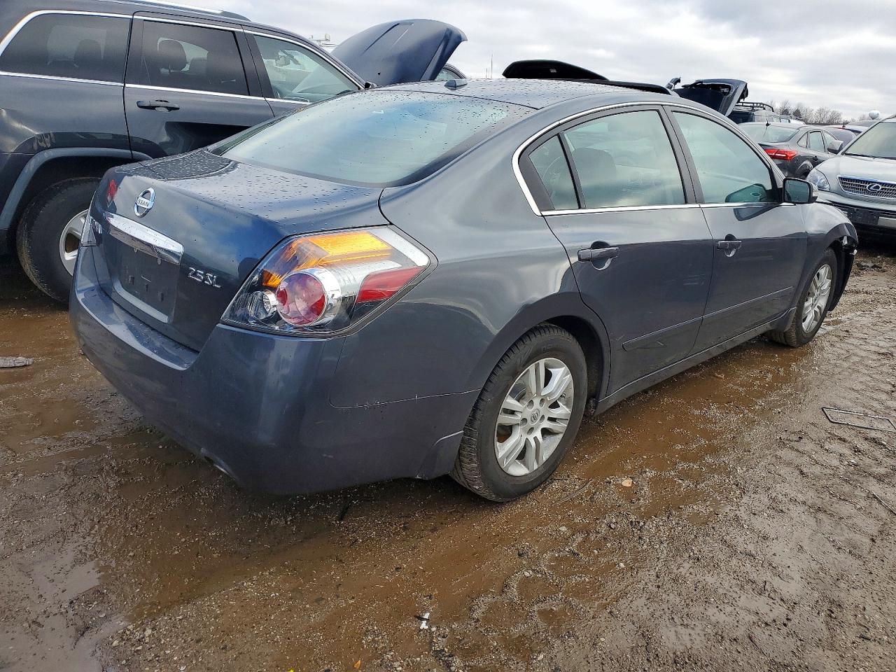 2011 NISSAN ALTIMA BASE photo 3