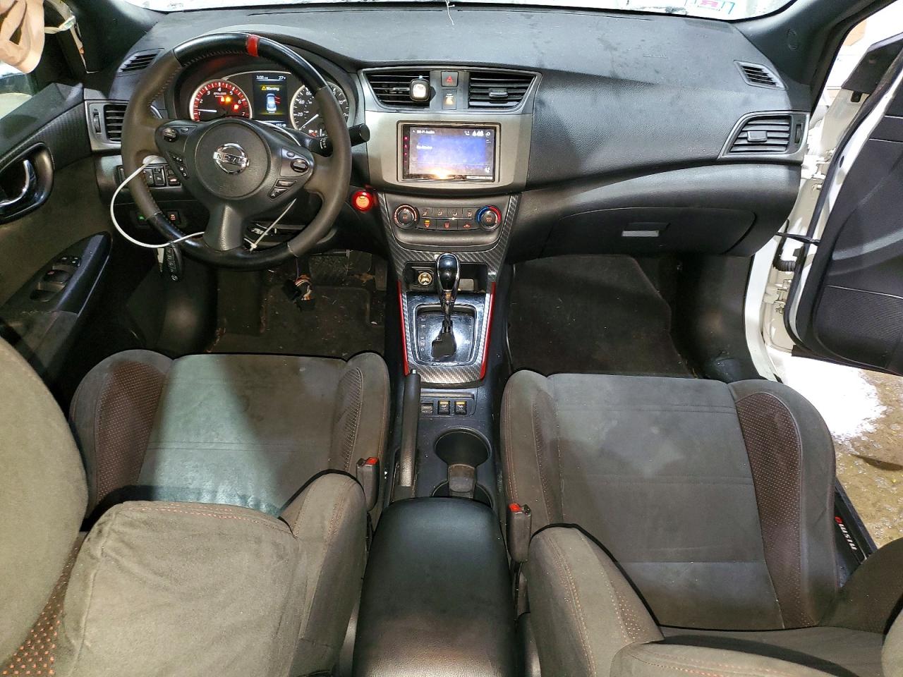 2017 NISSAN SENTRA NISMO photo 8