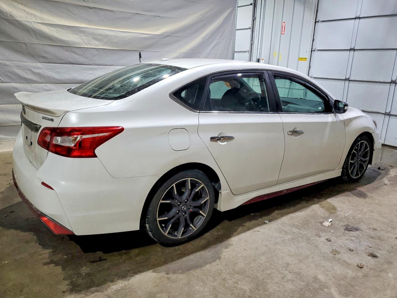 2017 NISSAN SENTRA NISMO photo 3