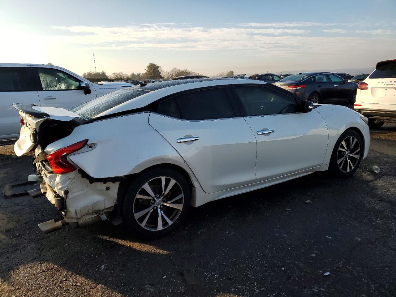 2017 NISSAN MAXIMA 3.5S photo 5