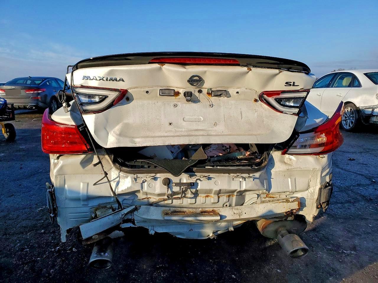 2017 NISSAN MAXIMA 3.5S photo 11