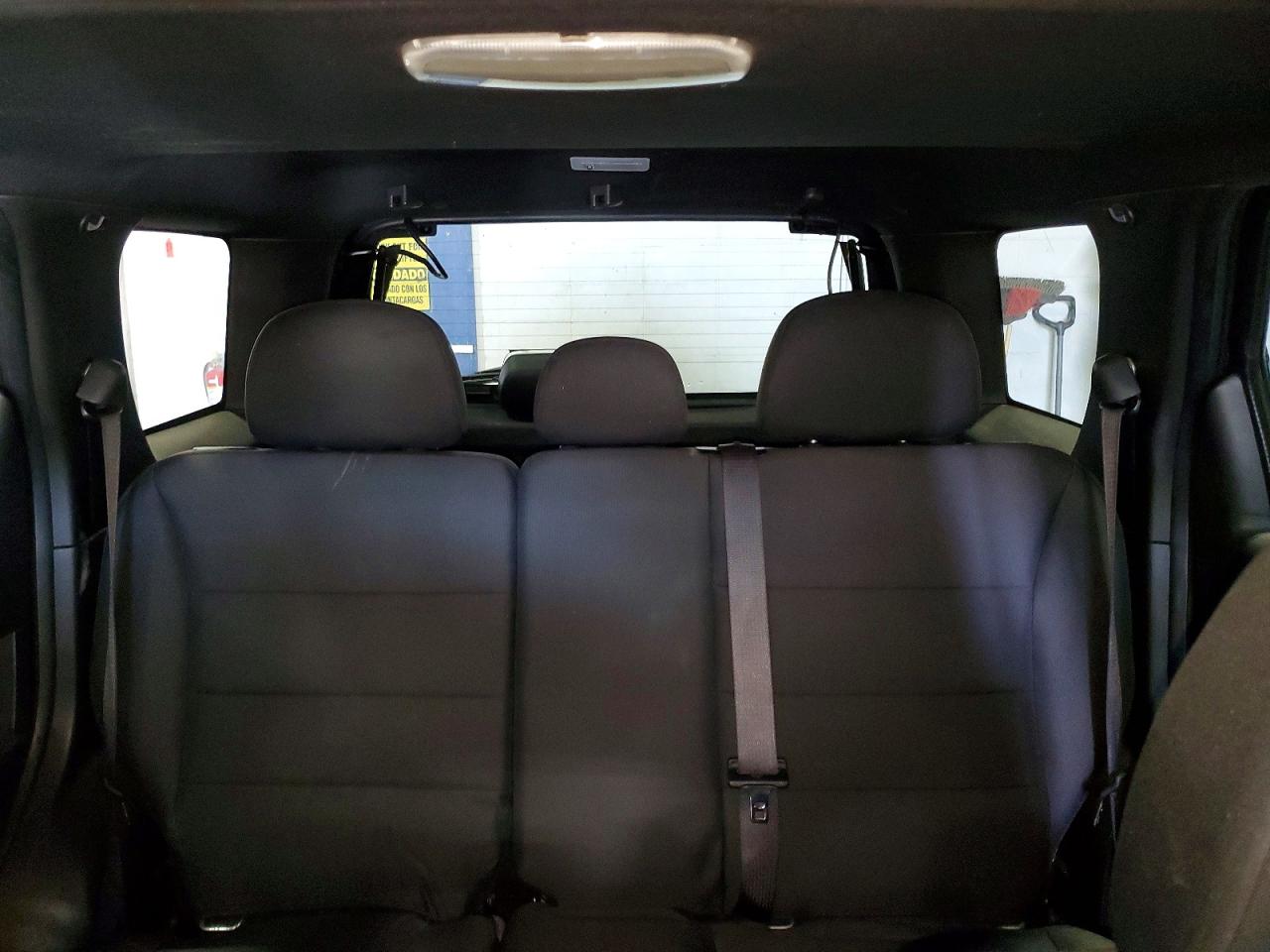 2010 FORD ESCAPE XLT photo 10