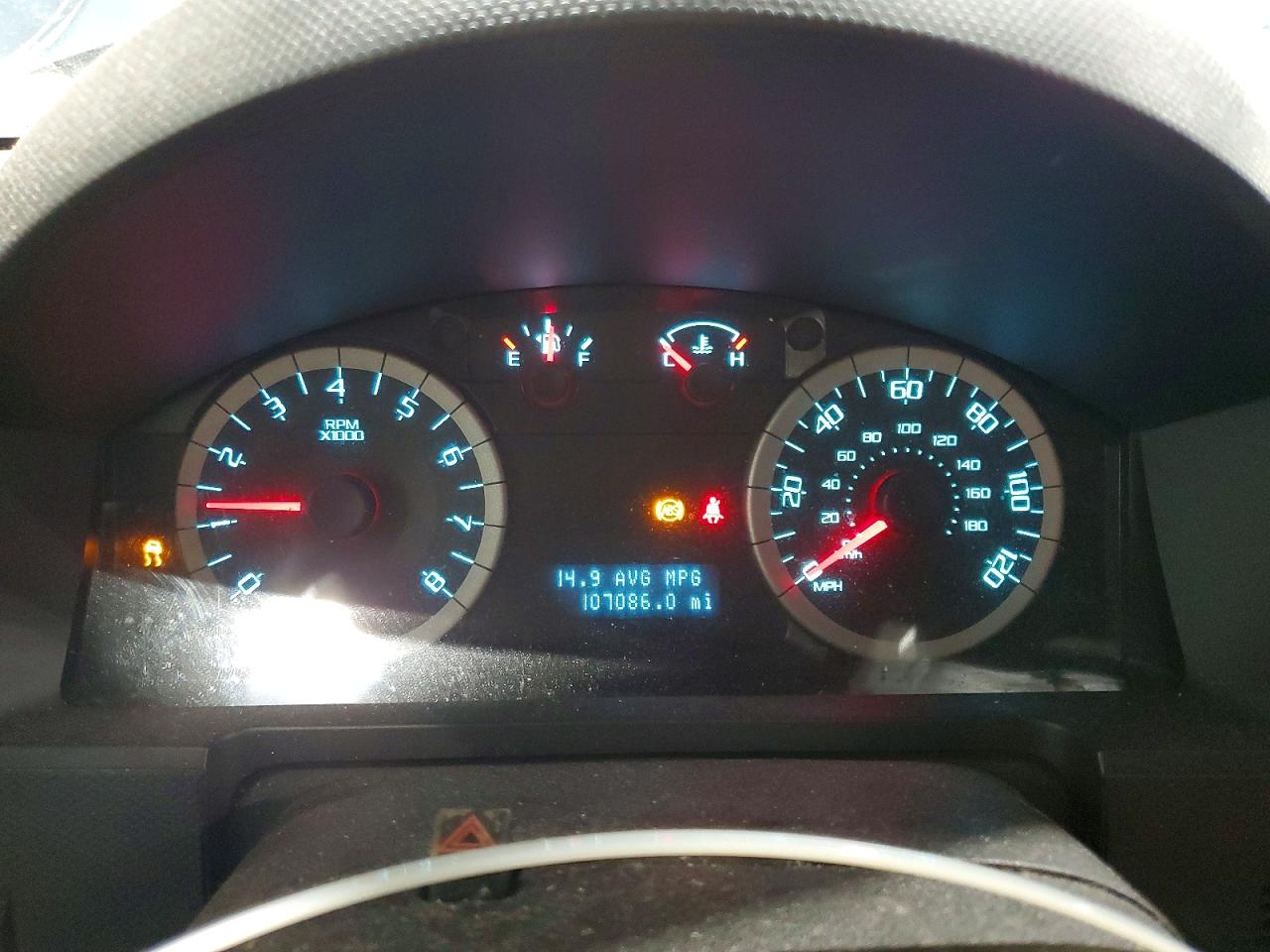 2010 FORD ESCAPE XLT photo 9