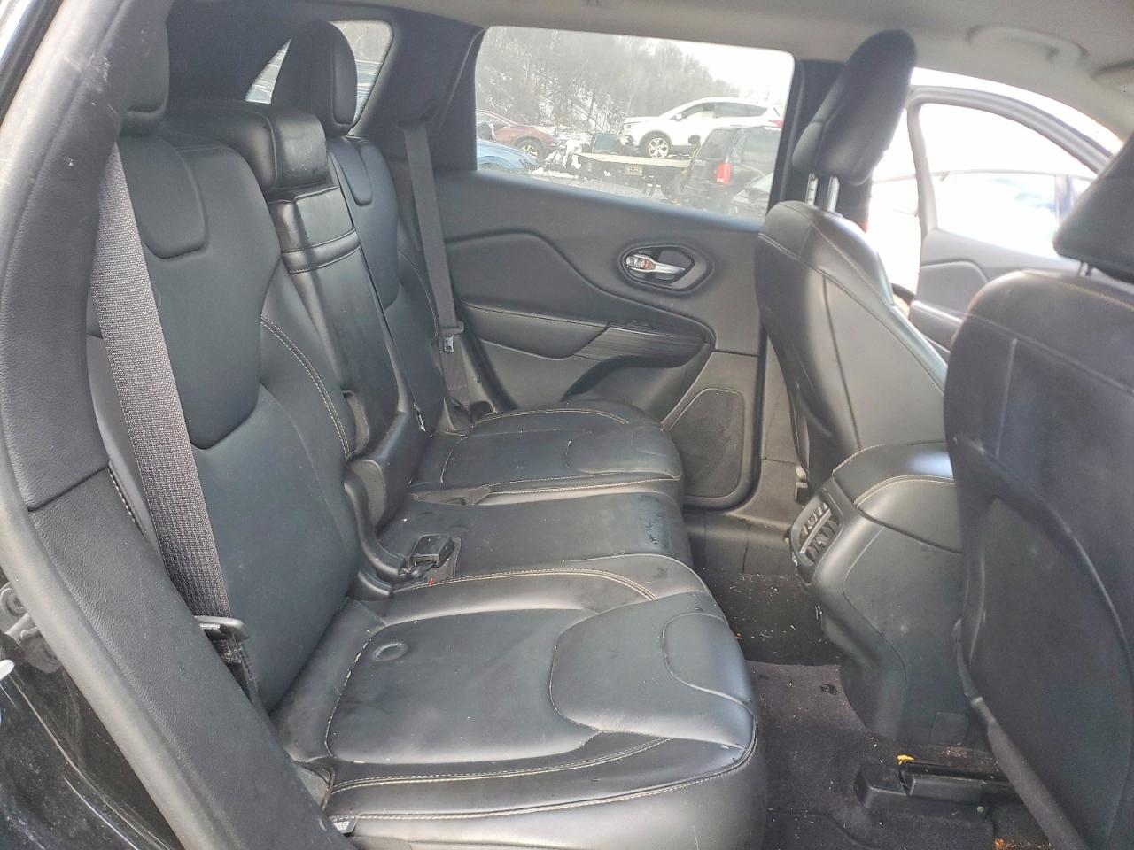 2016 JEEP CHEROKEE LIMITED photo 11
