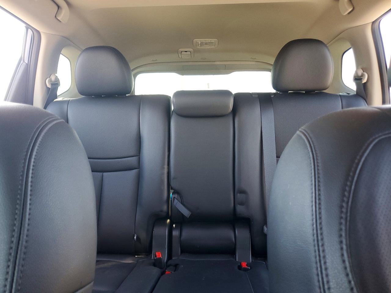 2019 NISSAN ROGUE S photo 10