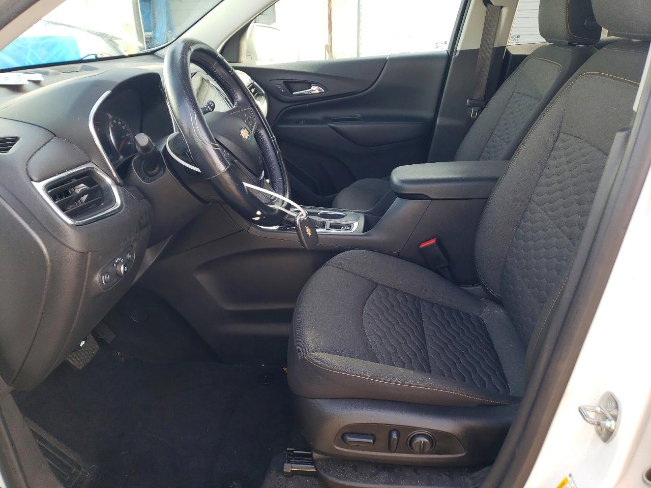 2021 CHEVROLET EQUINOX LT photo 13