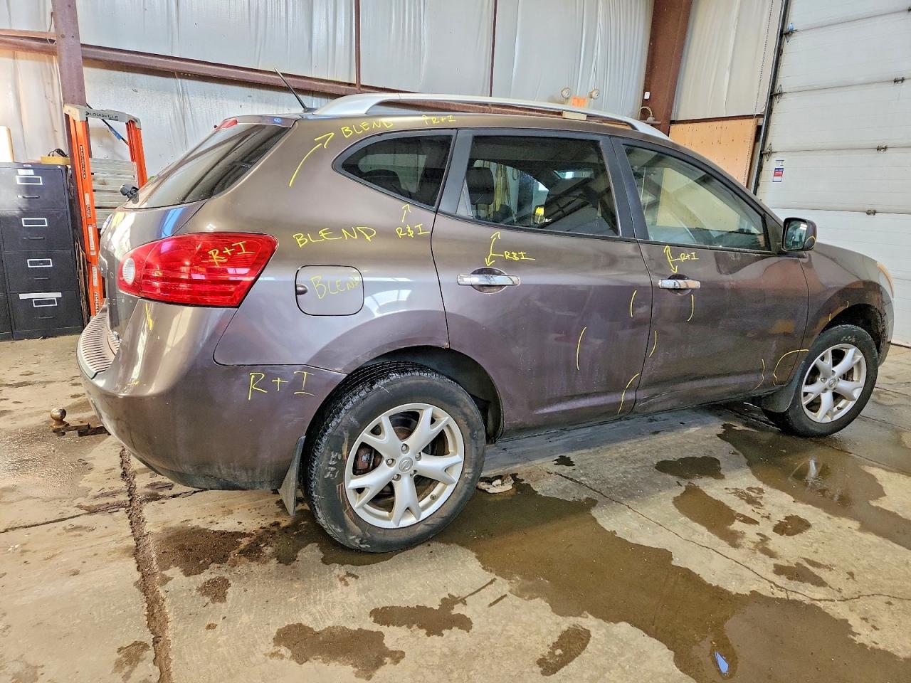 2010 NISSAN ROGUE S photo 3