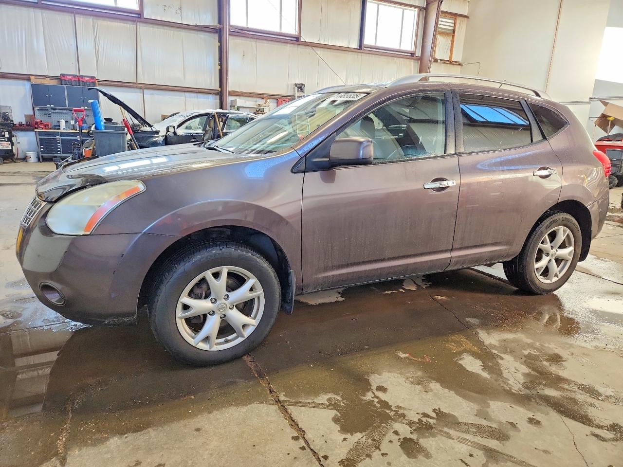 2010 NISSAN ROGUE