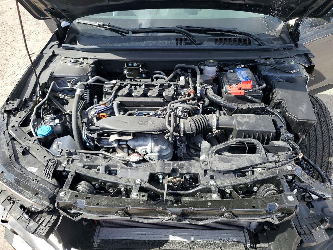 2025 HONDA ACCORD LX photo 11
