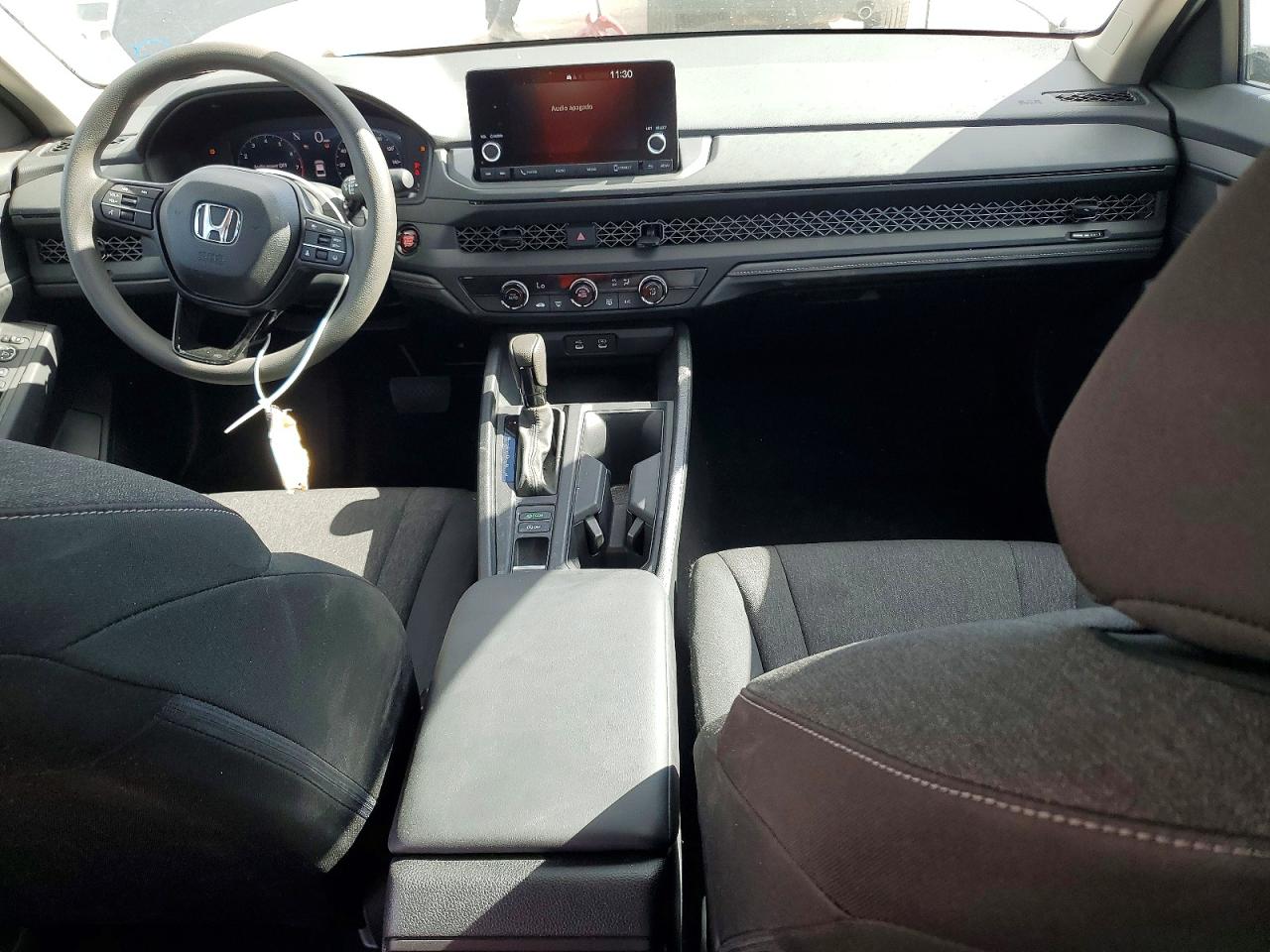 2025 HONDA ACCORD LX photo 8