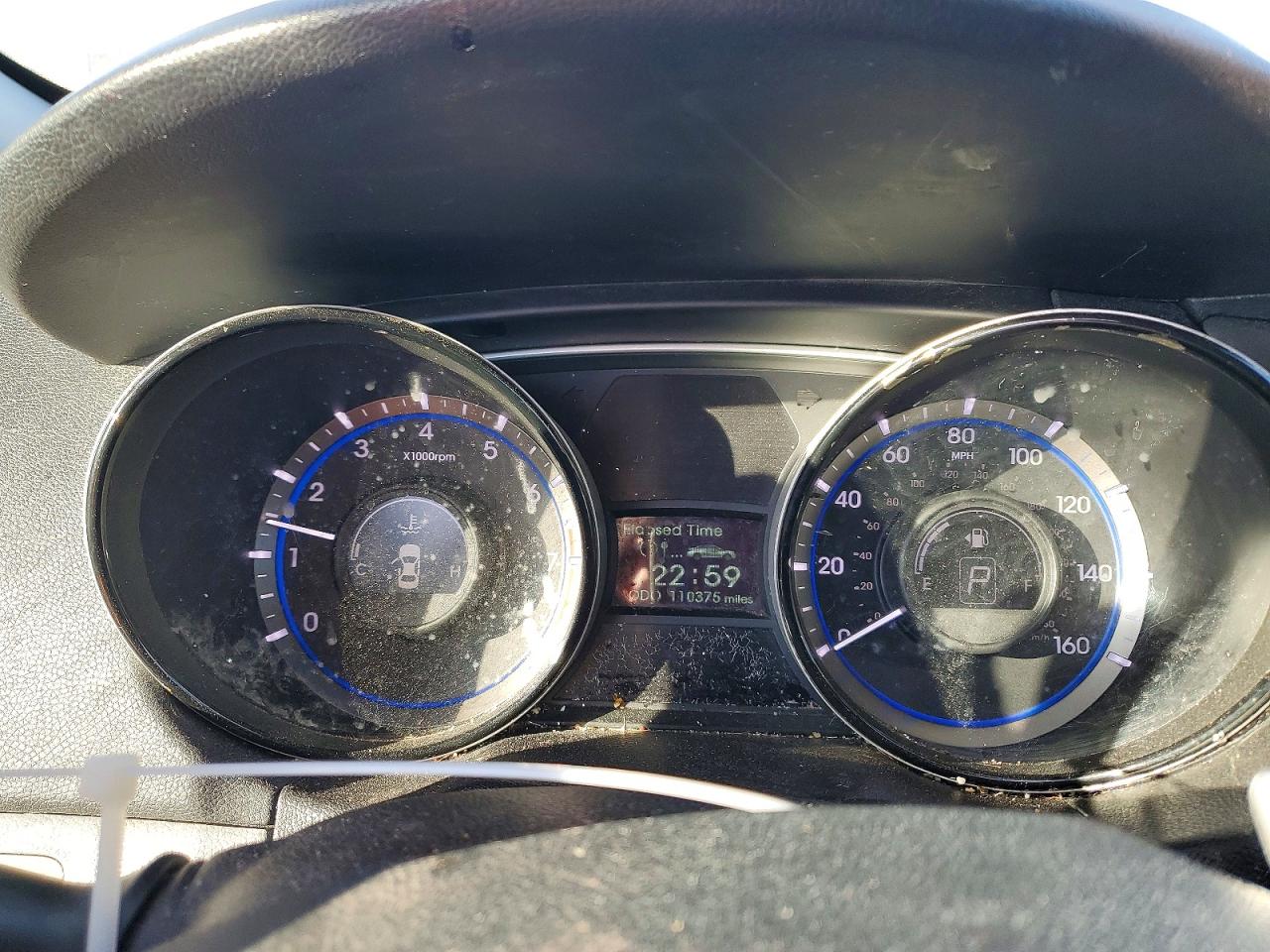 2013 HYUNDAI SONATA SE photo 9