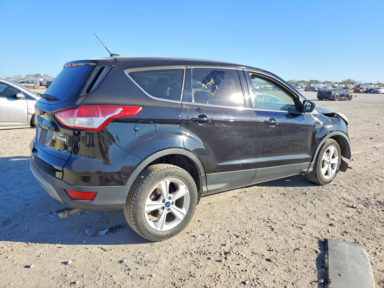 2016 FORD ESCAPE SE photo 5