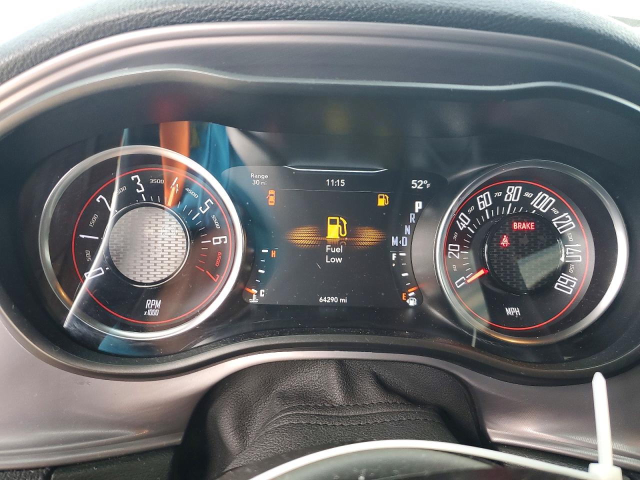 2023 DODGE CHALLENGER SXT photo 9