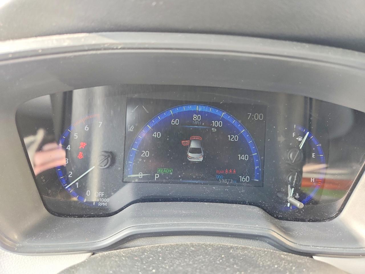 2021 TOYOTA COROLLA LE photo 9