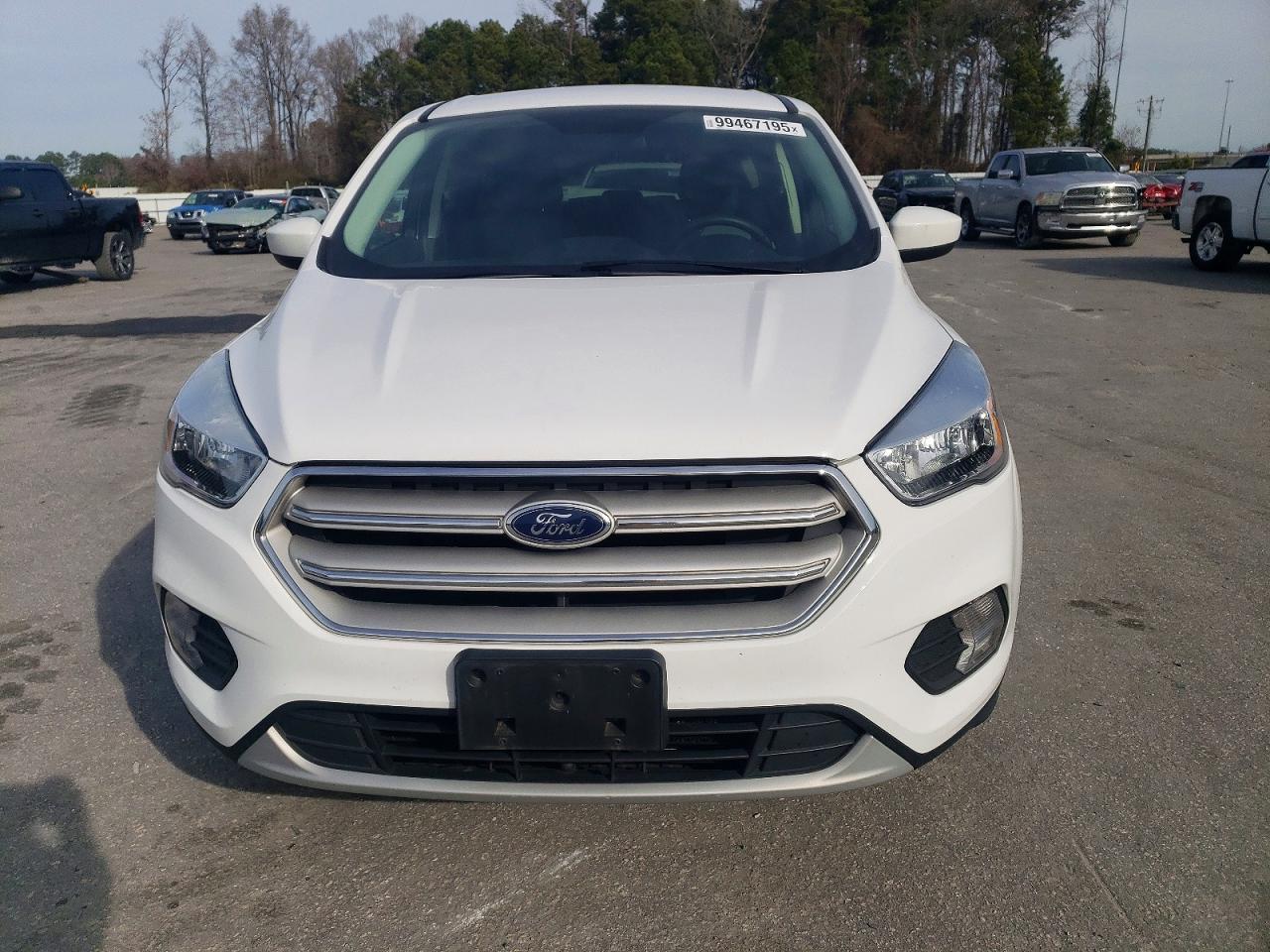2019 FORD ESCAPE SE photo 5