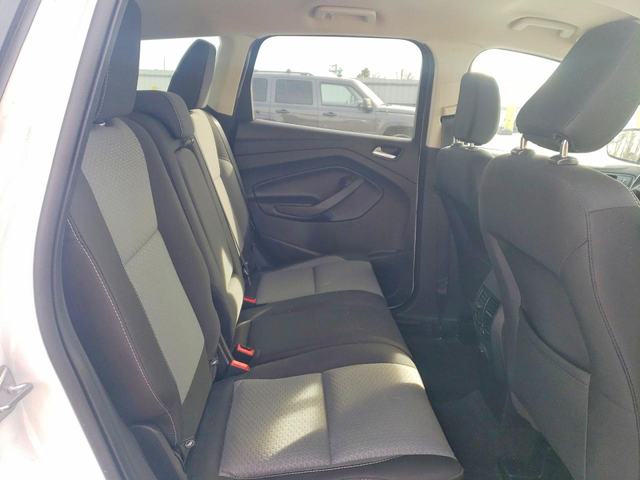 2019 FORD ESCAPE SE photo 11