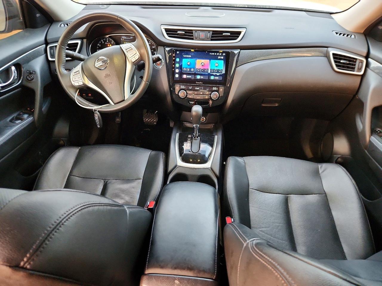 2016 NISSAN ROGUE S photo 8