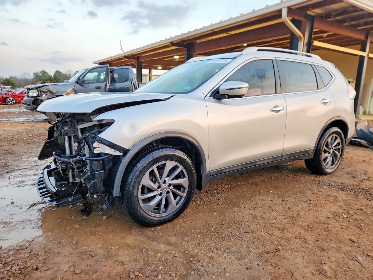 2016 NISSAN ROGUE