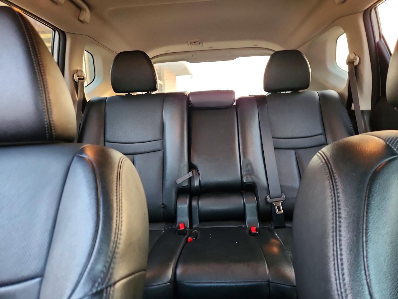 2016 NISSAN ROGUE S photo 10