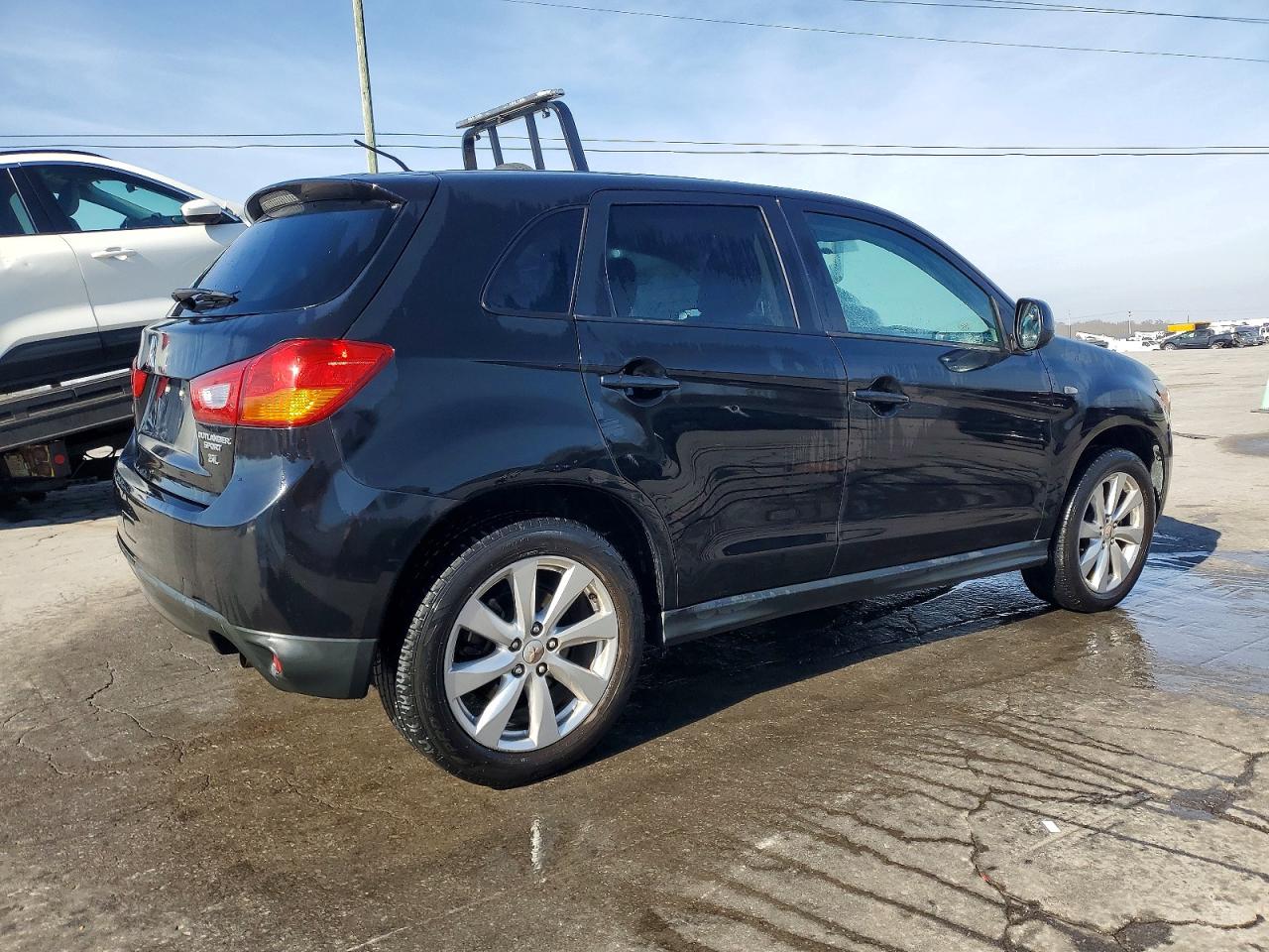 2015 MITSUBISHI OUTLANDER SPORT ES photo 3