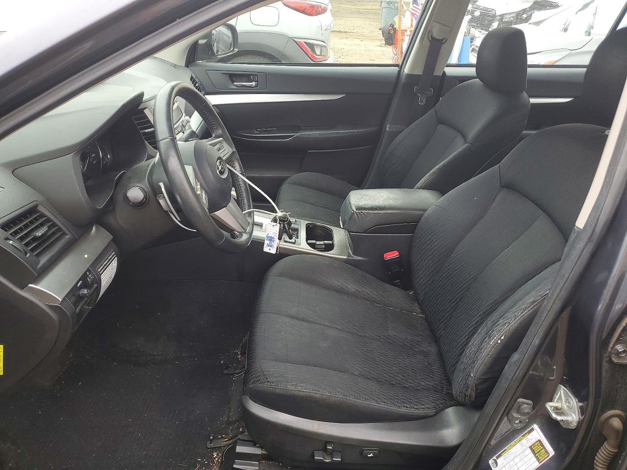 2010 SUBARU LEGACY 2.5I PREMIUM photo 7