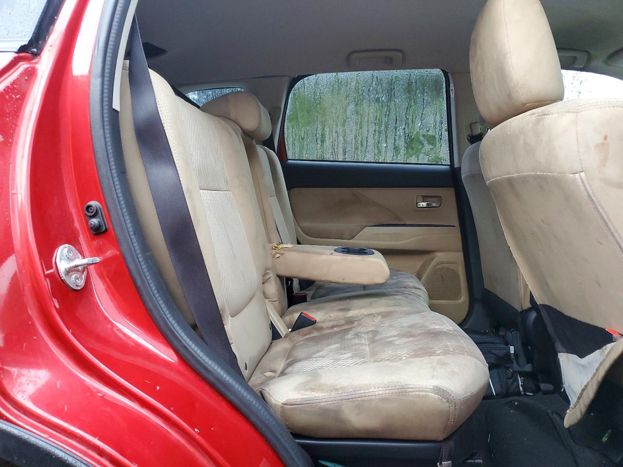 2017 MITSUBISHI OUTLANDER SE photo 11