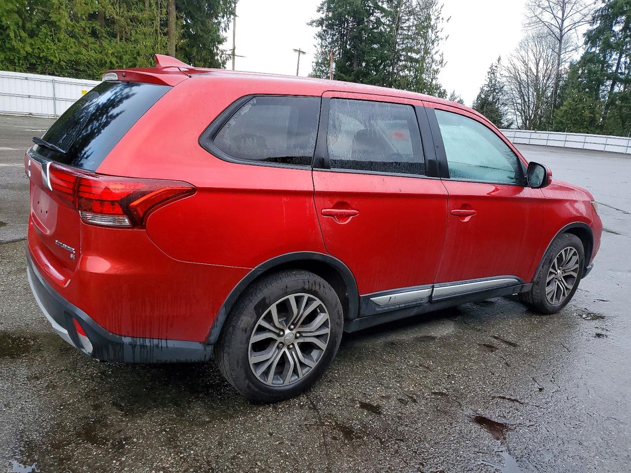 2017 MITSUBISHI OUTLANDER SE photo 3