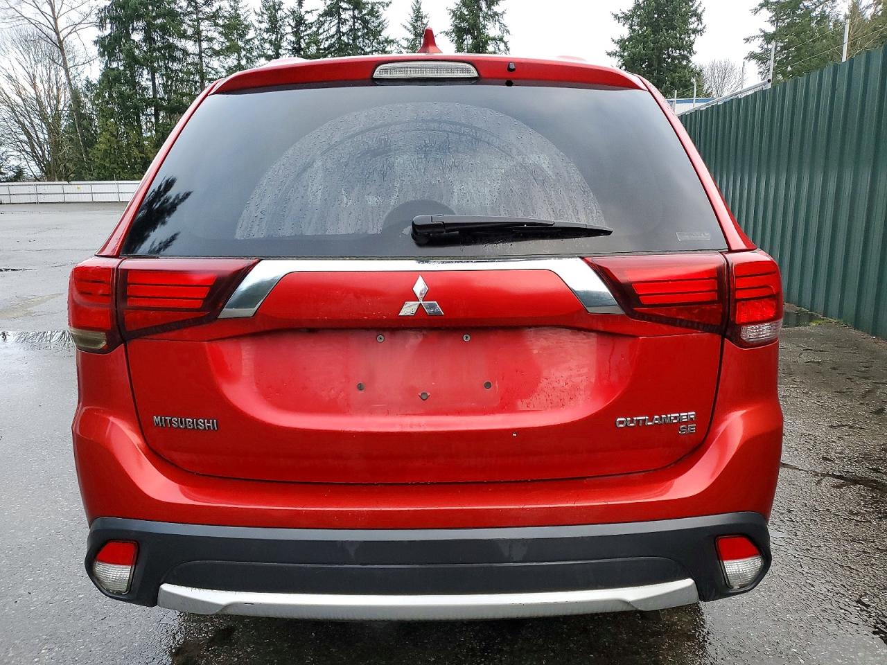 2017 MITSUBISHI OUTLANDER SE photo 6