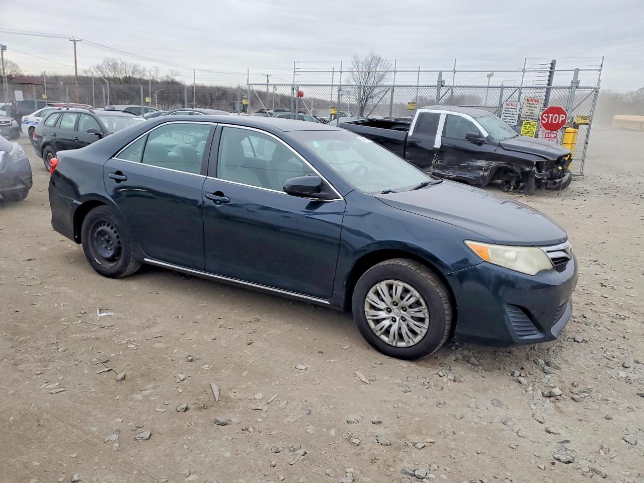 2012 TOYOTA CAMRY BASE photo 4
