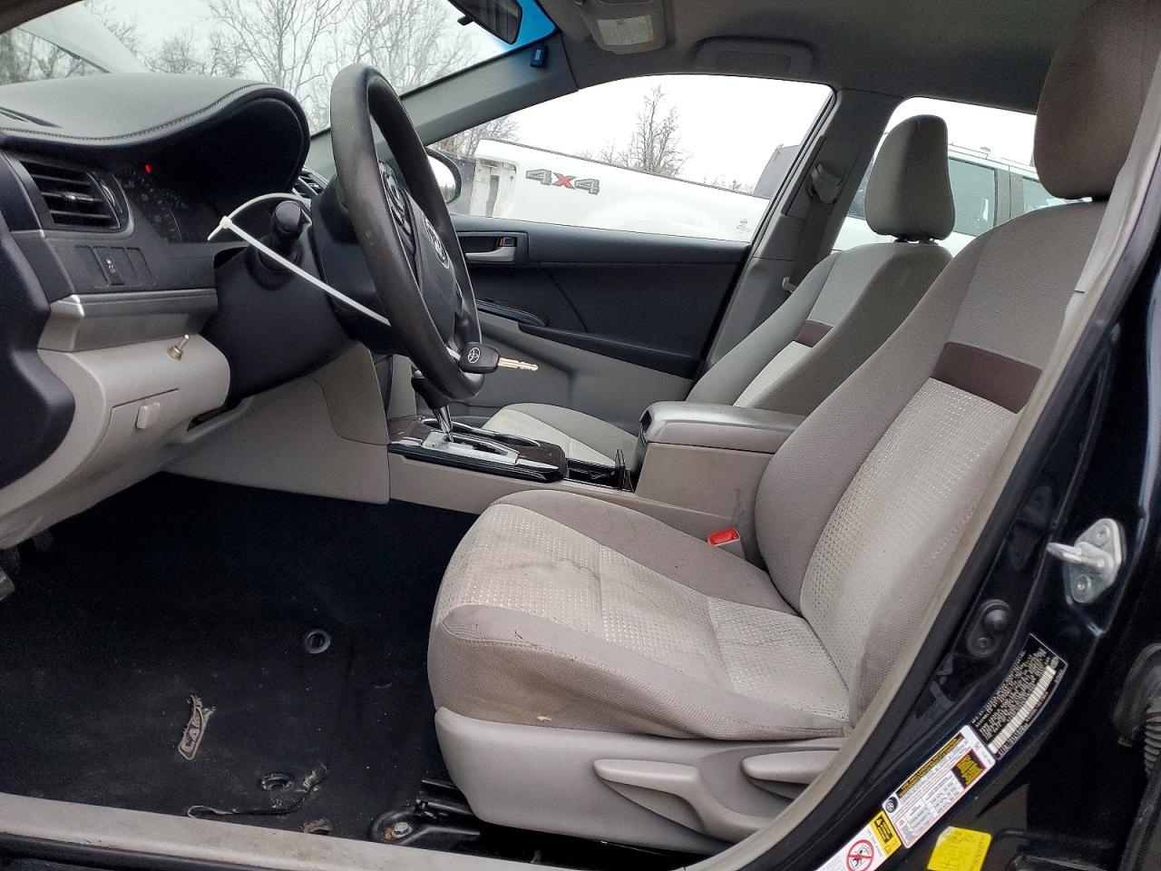 2012 TOYOTA CAMRY BASE photo 7