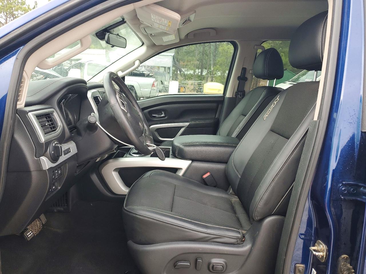 2016 NISSAN TITAN XD PRO-4X photo 7