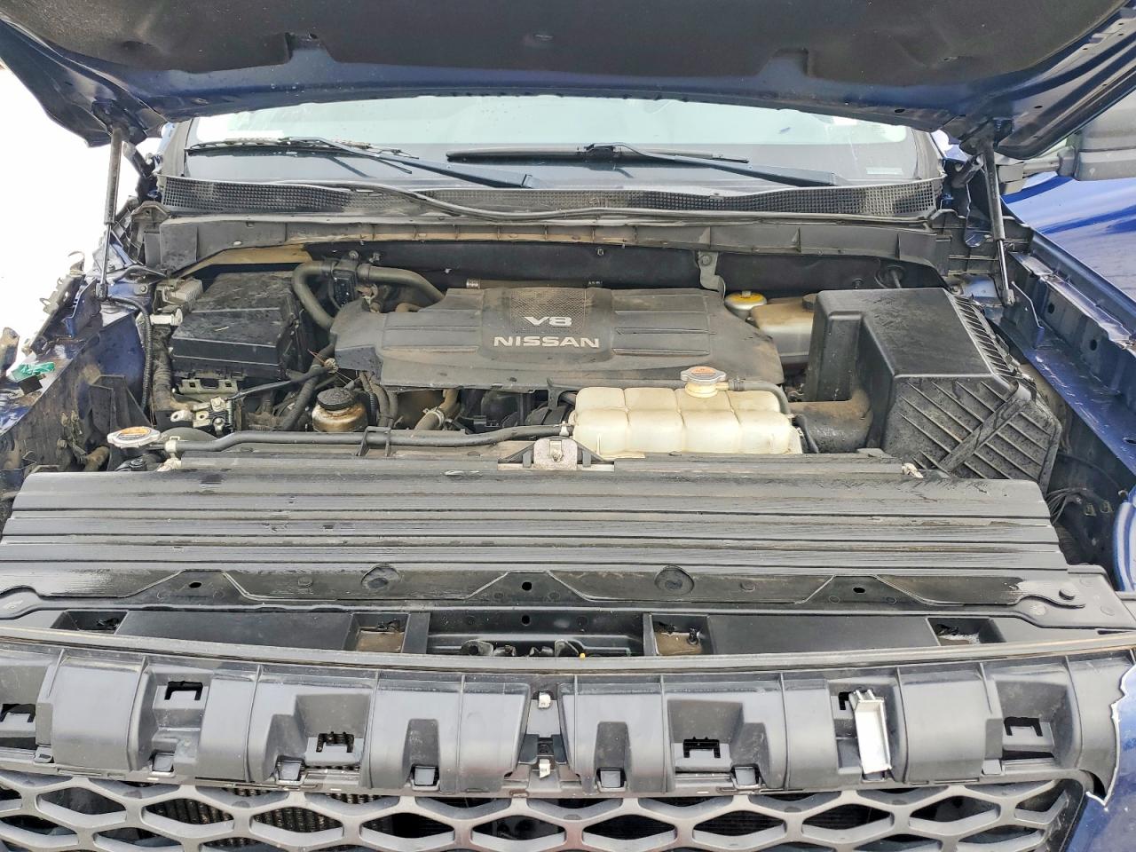 2016 NISSAN TITAN XD PRO-4X photo 11