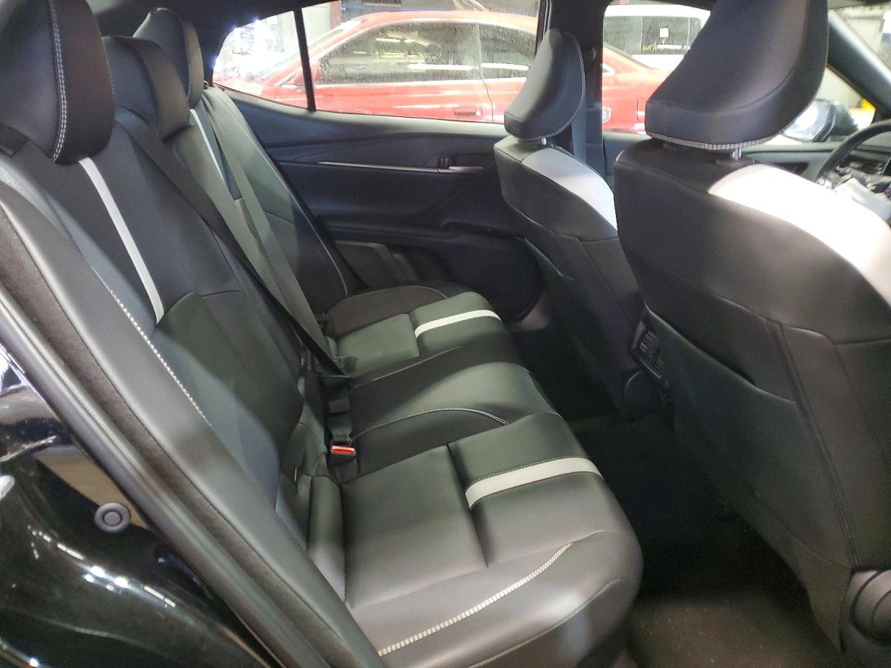 2025 TOYOTA CAMRY XSE photo 10