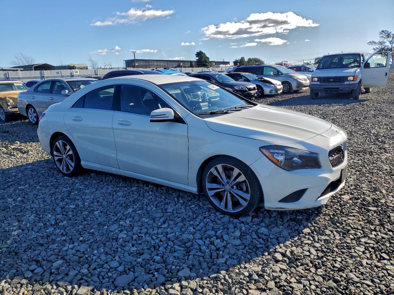 2016 MERCEDES-BENZ CLA 250 photo 4