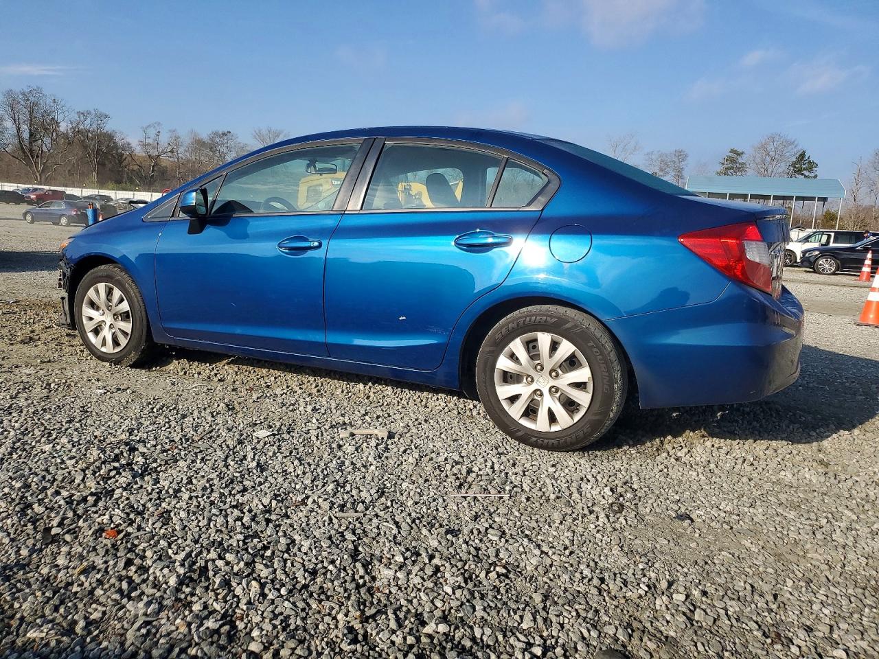 2012 HONDA CIVIC LX photo 2