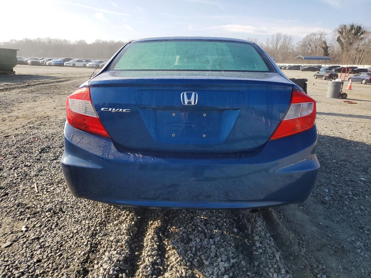 2012 HONDA CIVIC LX photo 6