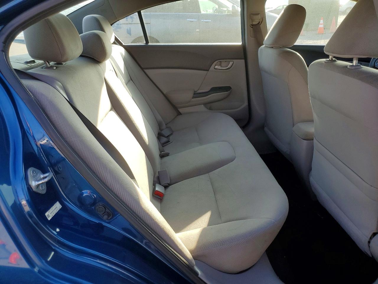 2012 HONDA CIVIC LX photo 10