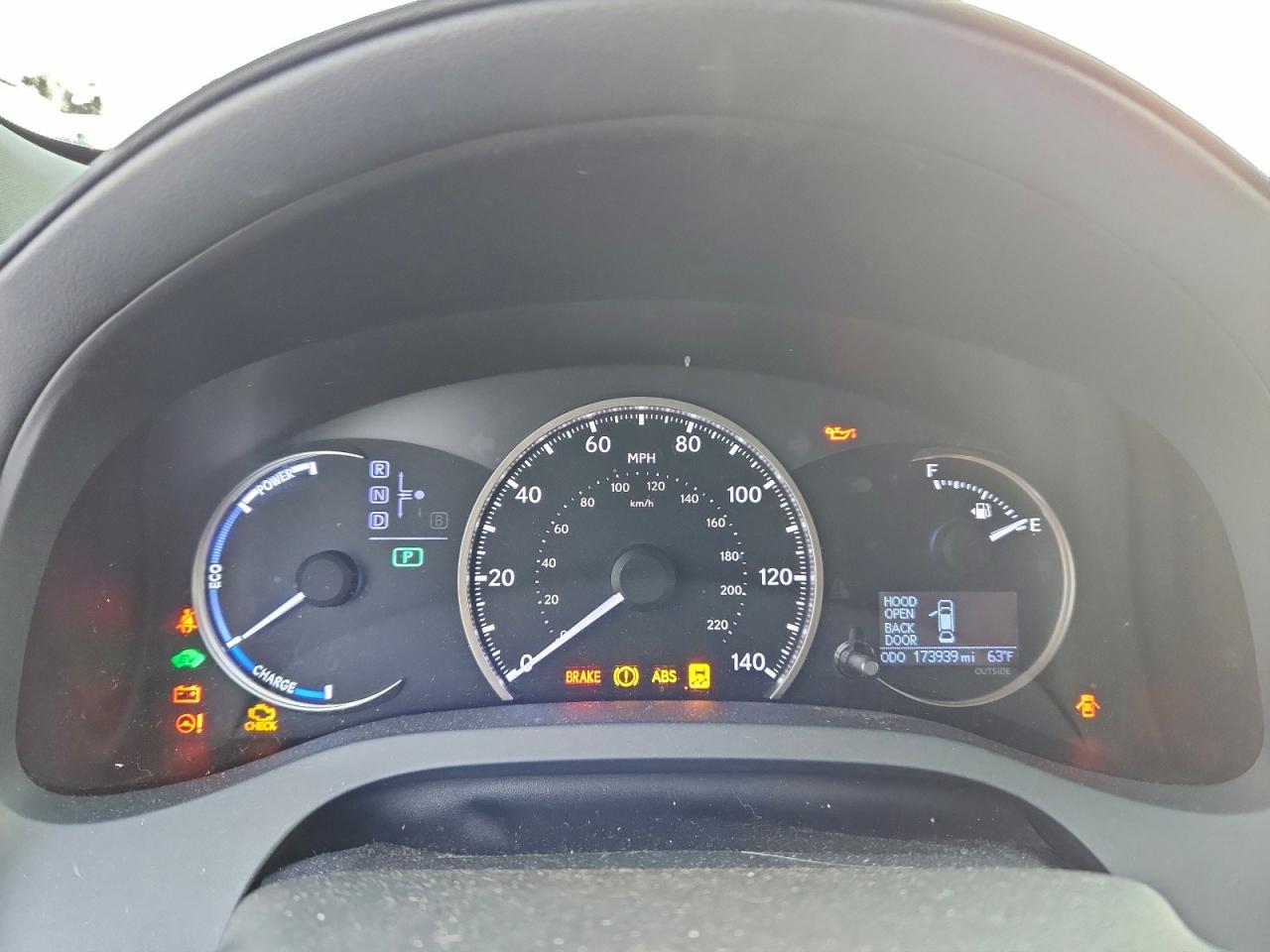 2016 LEXUS CT 200 photo 9