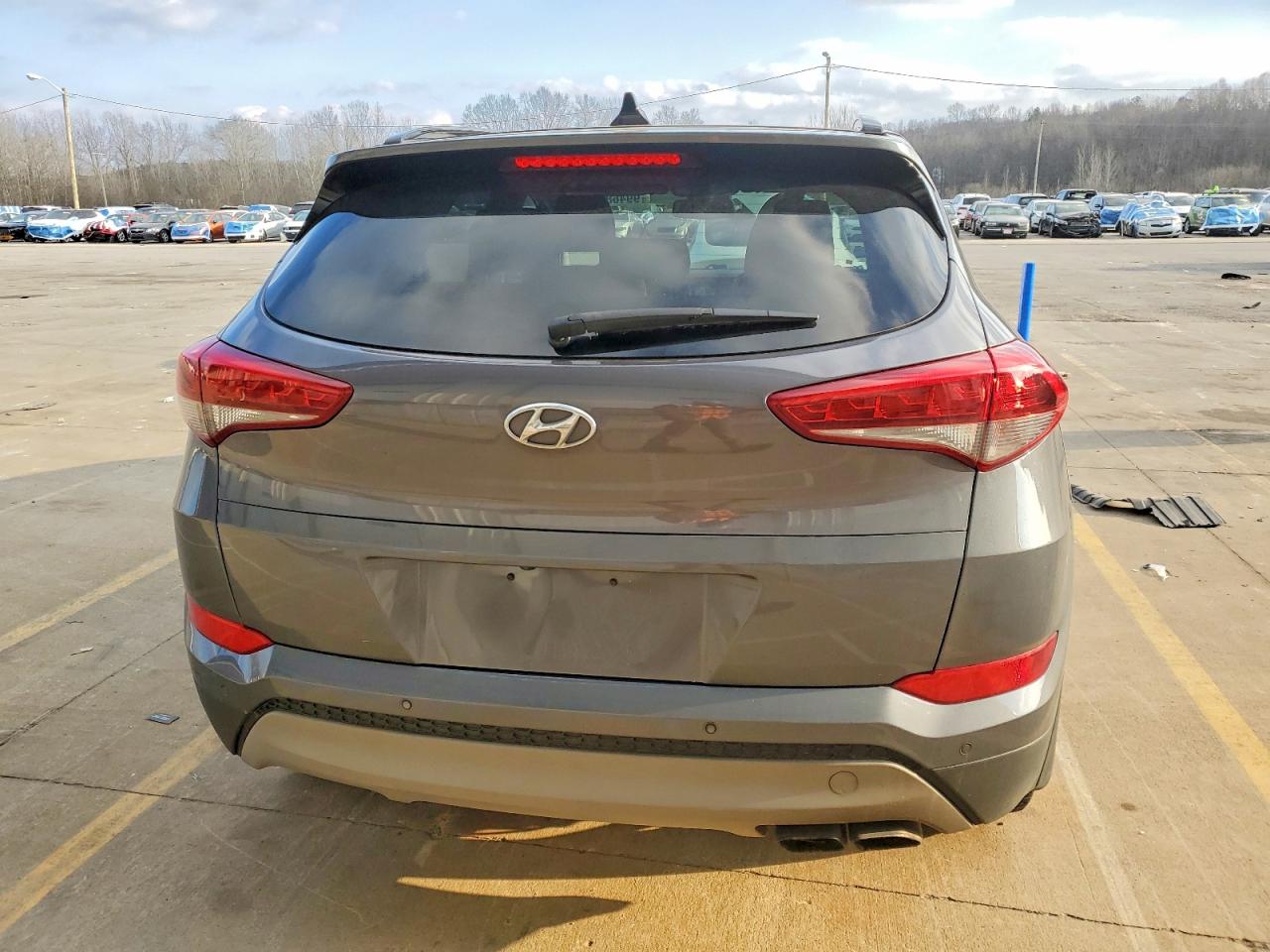 2018 HYUNDAI TUCSON VALUE photo 6