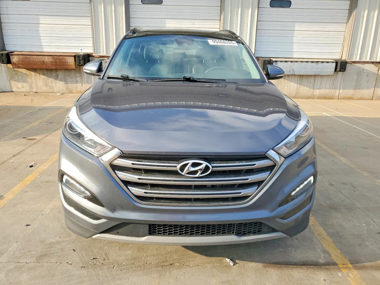 2018 HYUNDAI TUCSON VALUE photo 5