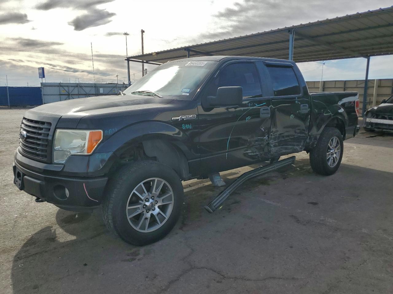 2014 FORD F150