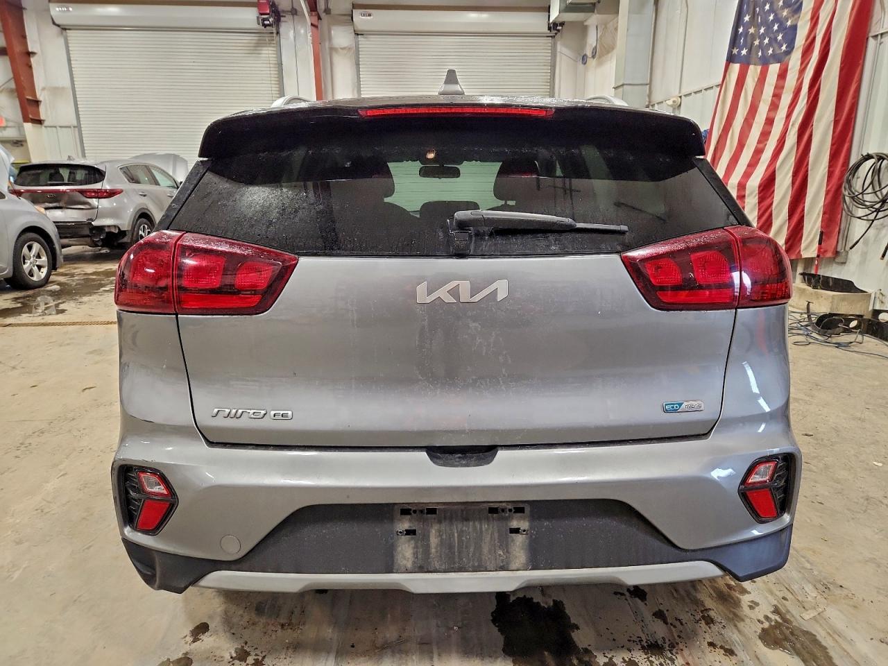 2022 KIA NIRO LX photo 6