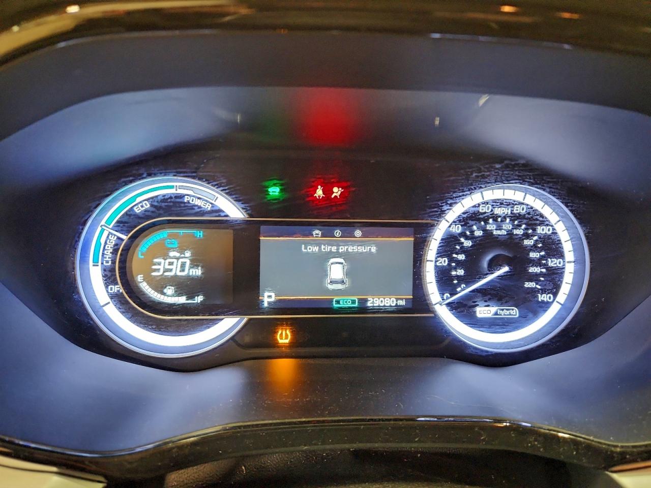 2022 KIA NIRO LX photo 9